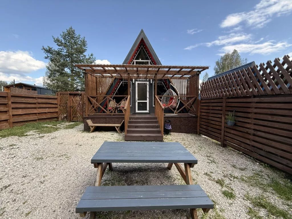 A-frame Red для семейного отдыха в Лесогорье