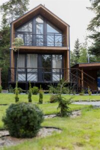Двухэтажная вилла Villa Forest у бассейна с подогревом до 5 гостей