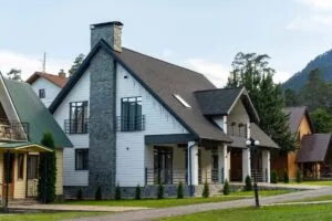 Коттедж премиум 240 м² с пятью спальнями и камином до 10 гостей