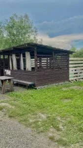 Летняя веранда с пирсом и спуском в воду до 20 гостей