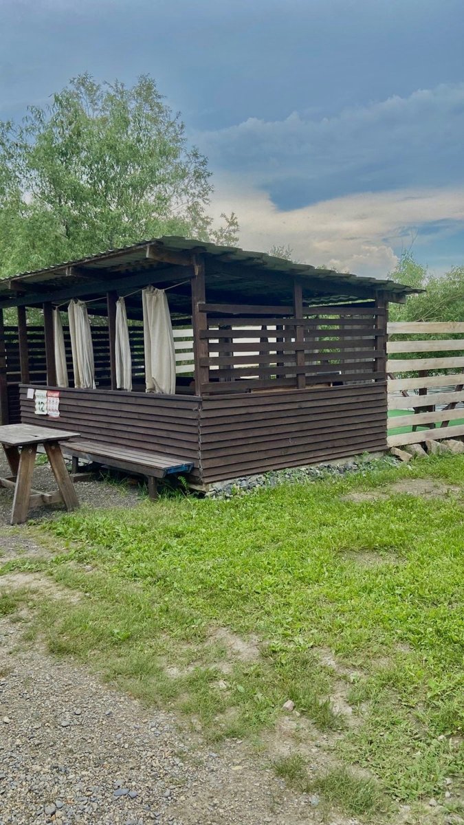 Летняя веранда с пирсом и спуском в воду до 20 гостей