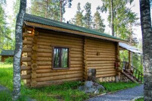 3 одинаковых дома с двумя спальнями и финской сауной, до 8 гостей