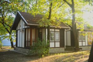 Домик в стиле фахверк с верандой до 4 гостей