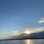 Клуб Riverkvadro в Ленинском, общий вид: закат над водохранилищем