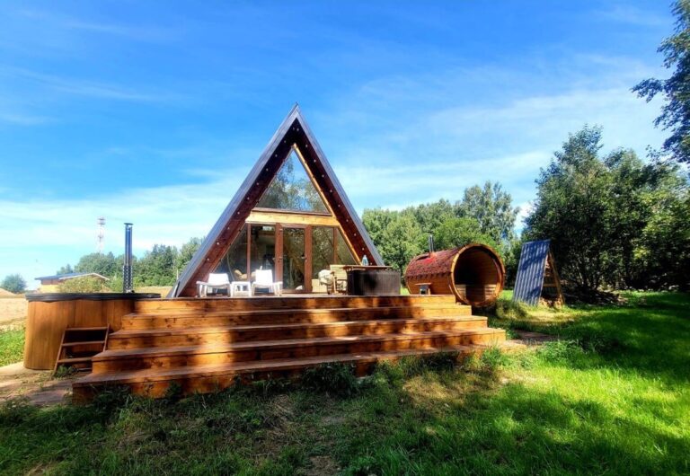A-frame дом с баней-бочкой и купелью в лесу до 5 гостей