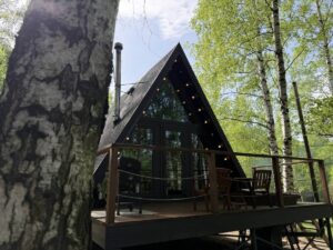 Глэмпинг Urman Camp в берёзовой роще