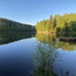 Истра Кемпинг у деревни Дьяково, общий вид: водохранилище на закате