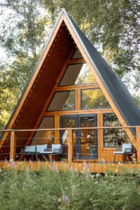 Большой A-frame дом 90 м² с двумя спальнями и проектором до 4 гостей