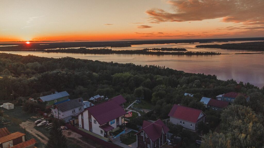 Загородный клуб «Ласточкин Дом» в Сомовке