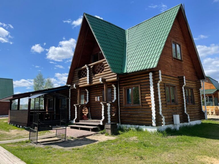 Коттедж №5 с русской баней и банкетным залом до 9 гостей