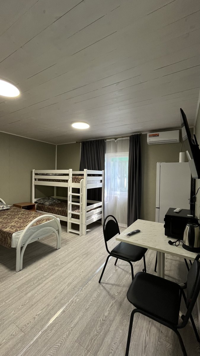 Дом комфорт с кондиционером и завтраком на 4 человека