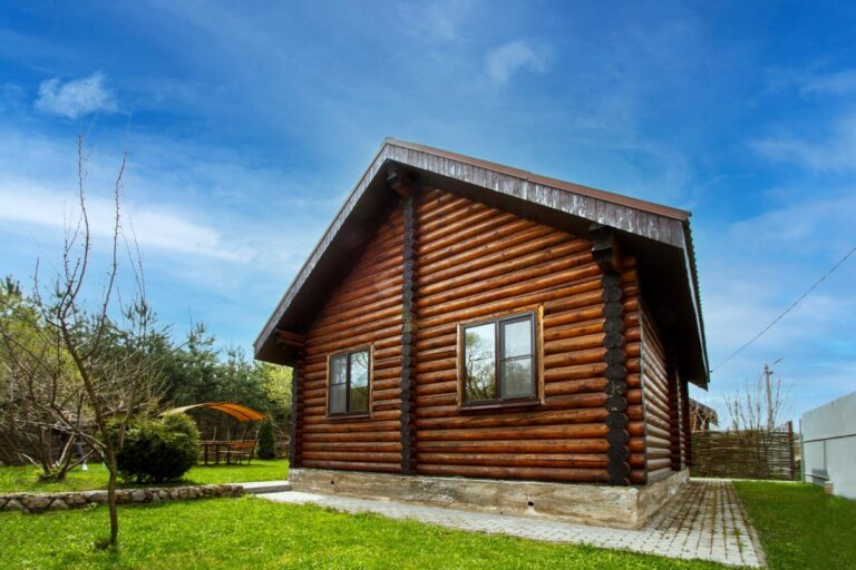 Бревенчатый дом 56 м² с двумя спальнями до 6 гостей