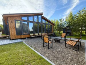 Тёплая беседка 60 м² с кухней и санузлом до 24 гостей