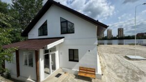 Дом 250 м² с четырьмя спальнями и своим пляжем до 12 гостей