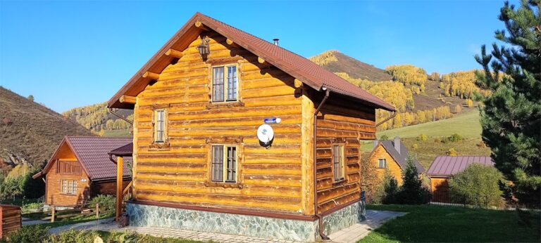 Кедровые палаты с двумя спальнями и кухней до 6 гостей