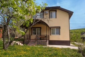 Коттедж «Молодёжка-1» 200 м² до 15 гостей