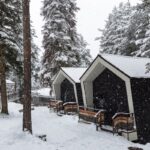 Mairi Park Hotel в Романтике, общий вид: вилла в снегу
