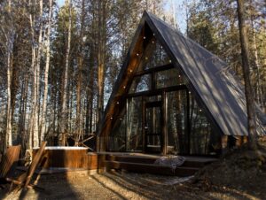 Средний A-frame со своей купелью на террасе до 6 гостей