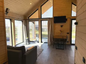 Barn Family с двумя спальнями и проектором для семьи до 6 гостей