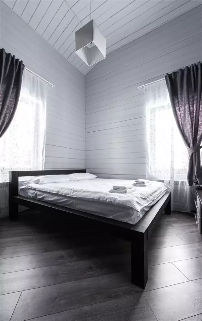 Скандинавский коттедж 70 м² с двумя спальнями и сауной до 6 гостей: спальня