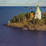 База отдыха Карелия Парк на Ладоге, общий вид: остров на Ладоге