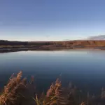 Lucky Lake Camping на озере в Собинском округе, общий вид: озеро на закате