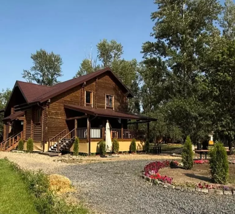 Глэмпинг BOHO Sungate Glamp на Левом берегу Дона