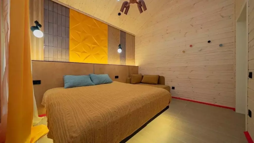 Дом «Кэнди» 210 м² с камином и банным чаном до 21 гостя, Дома Rent Hut в Елагино: спальня