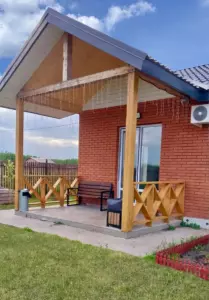 Два коттеджа по 70 м² для компании до 8 гостей