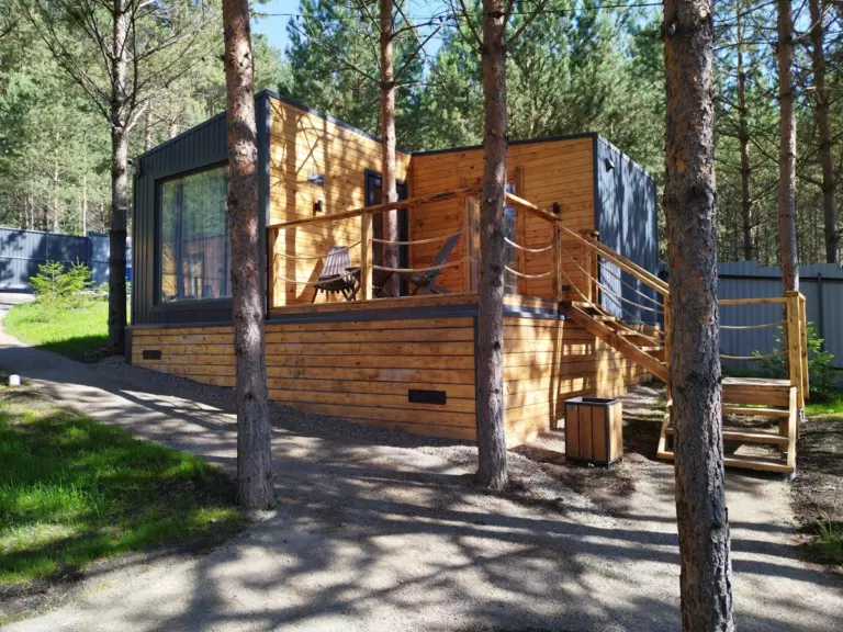 Модульный дом со спальней и гостиной до 4 гостей (5 одинаковых)