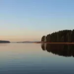 Загородный клуб Дача на Суходольском озере, общий вид: Суходольское озеро на закате