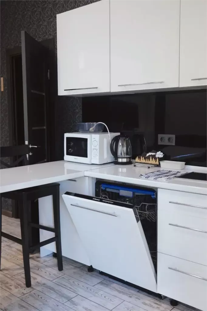 Скандинавский коттедж 70 м² с двумя спальнями и сауной до 6 гостей: кухня