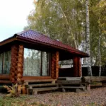 Питомник хаски Хаски Спартак в Раскатах, общий вид: летний павильон