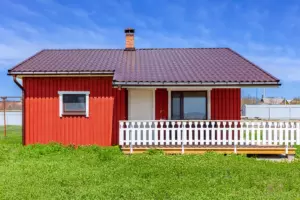 6 одинаковых коттеджей с камином на берегу Волги, до 5 гостей