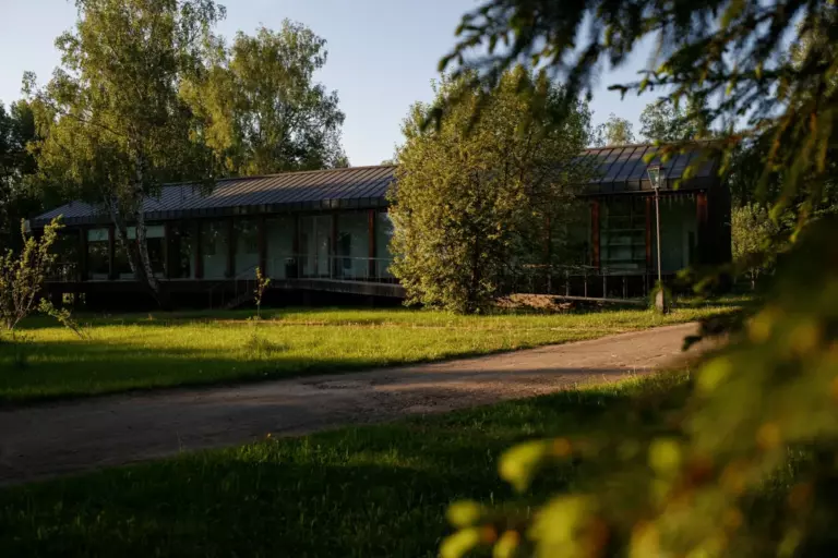 Вилла «Дом Ревзина» 240 м² с тремя спальнями до 6 гостей