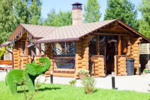 Бревенчатая гриль-беседка с печью на 15 человек