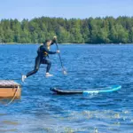 База Вуокса Парк на Лосевских порогах, общий вид: сап на Суходольском озере