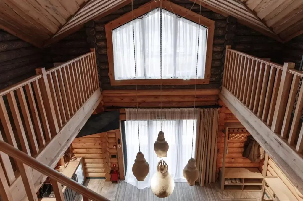 Гранд Шале с большим залом и террасой до 10 гостей, Farm&Village в Чертовицах: второй свет