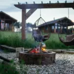 Wish Home Дубовая Роща: лоджи среди вековых дубов, общий вид: костровая зона с качелями