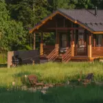 Wish Home Дубовая Роща: лоджи среди вековых дубов, общий вид: лодж с террасой
