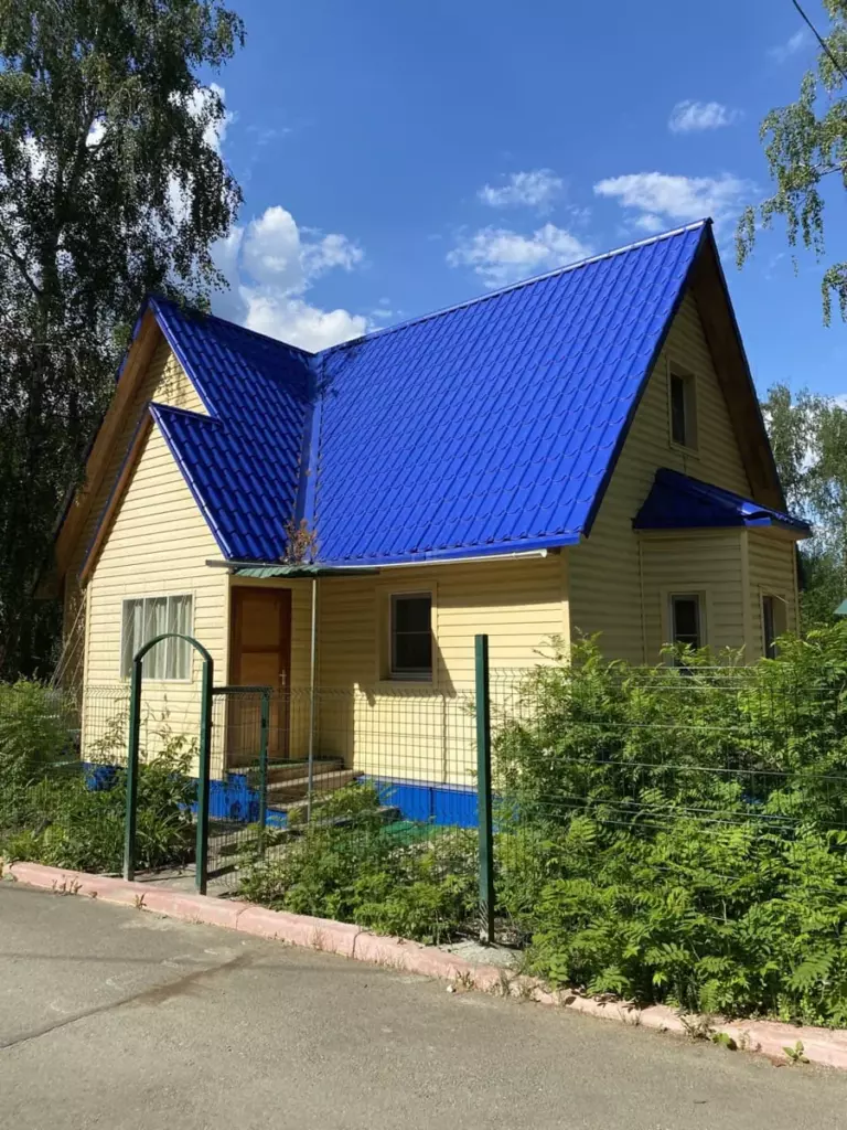 Двухэтажный коттедж 120 м² с огороженным участком до 11 гостей