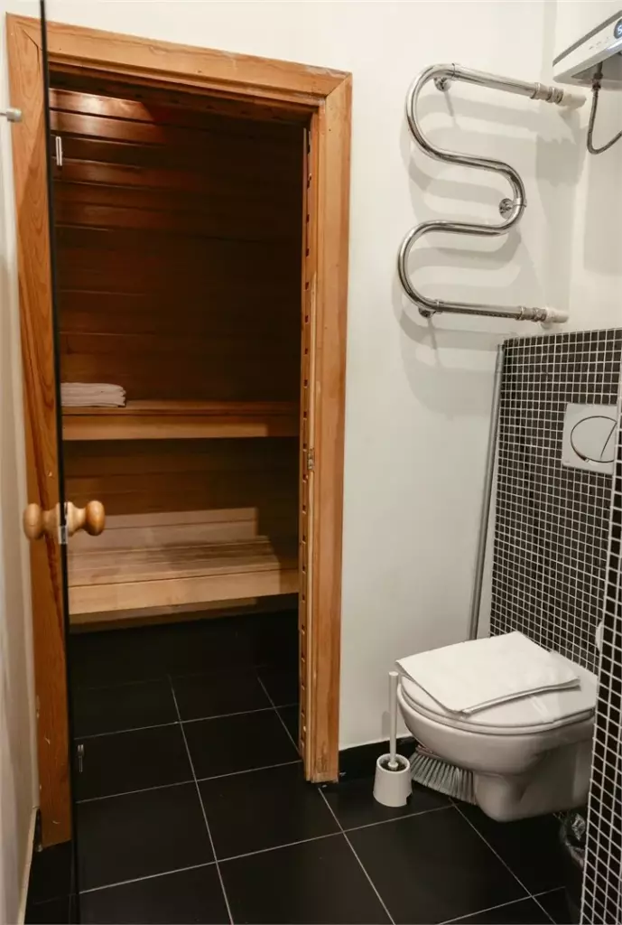 Скандинавский коттедж 70 м² с двумя спальнями и сауной до 6 гостей: сауна