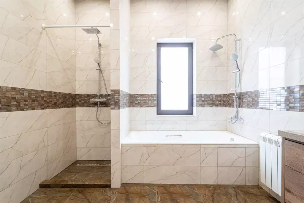 «Дом Важной Птицы» 160 м² с тремя спальнями и кабинетом до 8 гостей: ванная комната