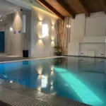 Загородный комплекс Аристократ & SPA в Белоозёрском, общий вид: бесхлорный бассейн SPA