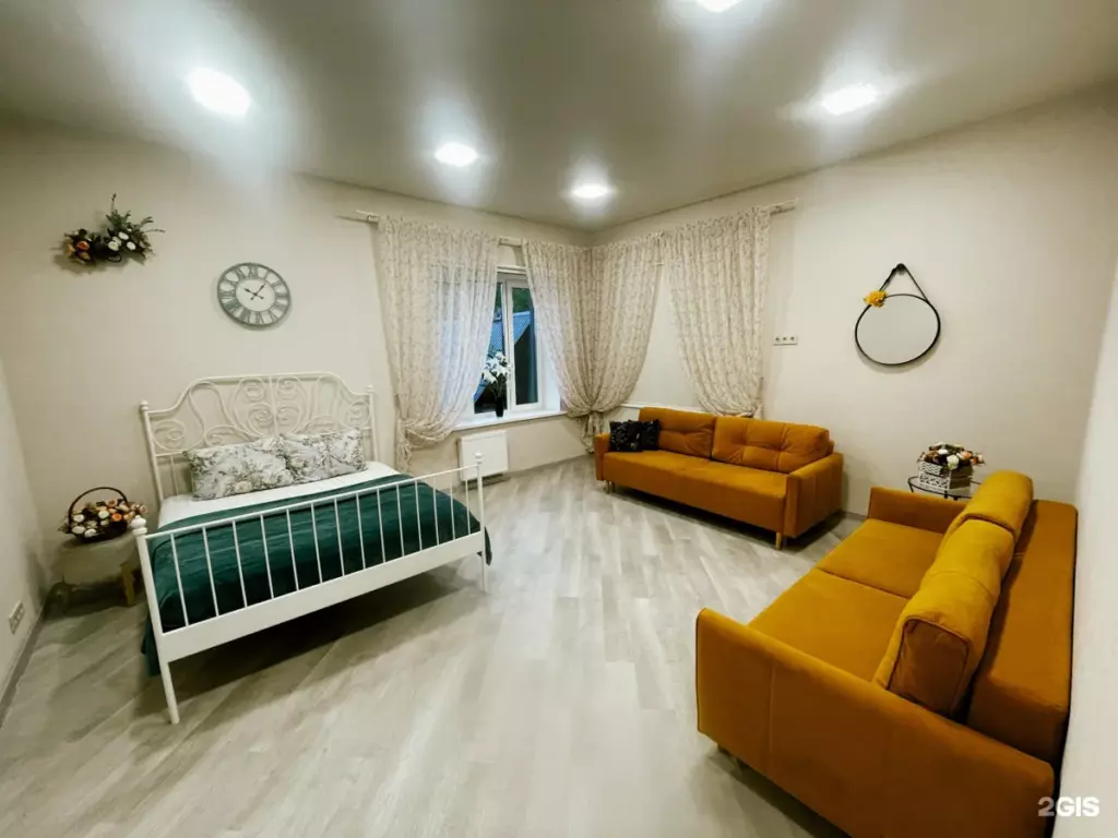 Коттедж «Праздничный» 150 м² с русской баней до 20 гостей, Коттеджи «Кошкин дом» в Комарово: спальня