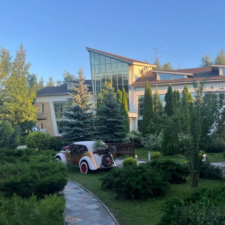 Загородный комплекс «Аристократ & SPA» в Белоозёрском