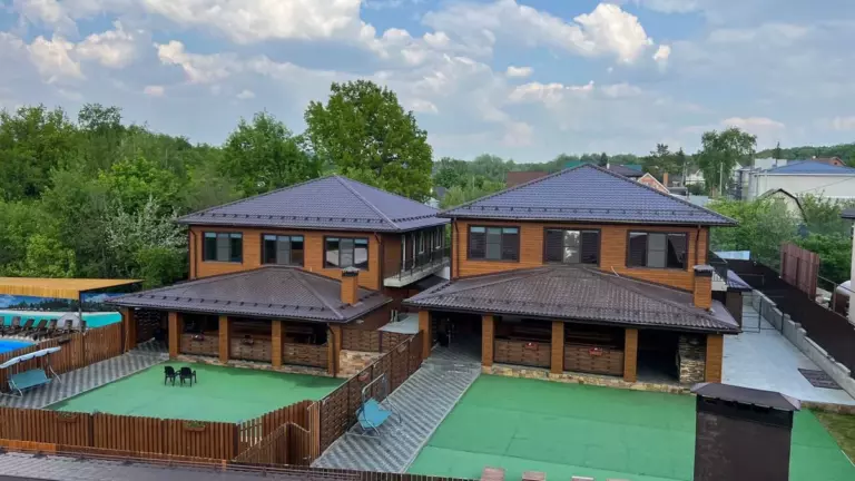 Загородный отель Village House в Сорокиных Хуторах
