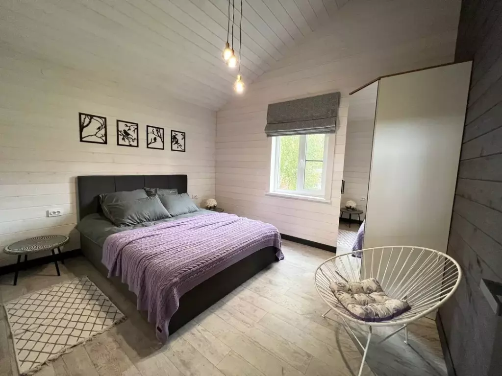 Дом с двумя спальнями, террасой, баней и чаном до 6 гостей, Niko Chill House у Чуркино: спальня