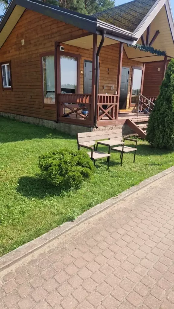 Коттеджи №3-5 с верандой до 4 гостей, База отдыха «Подборовье» под Выборгом: коттедж с верандой