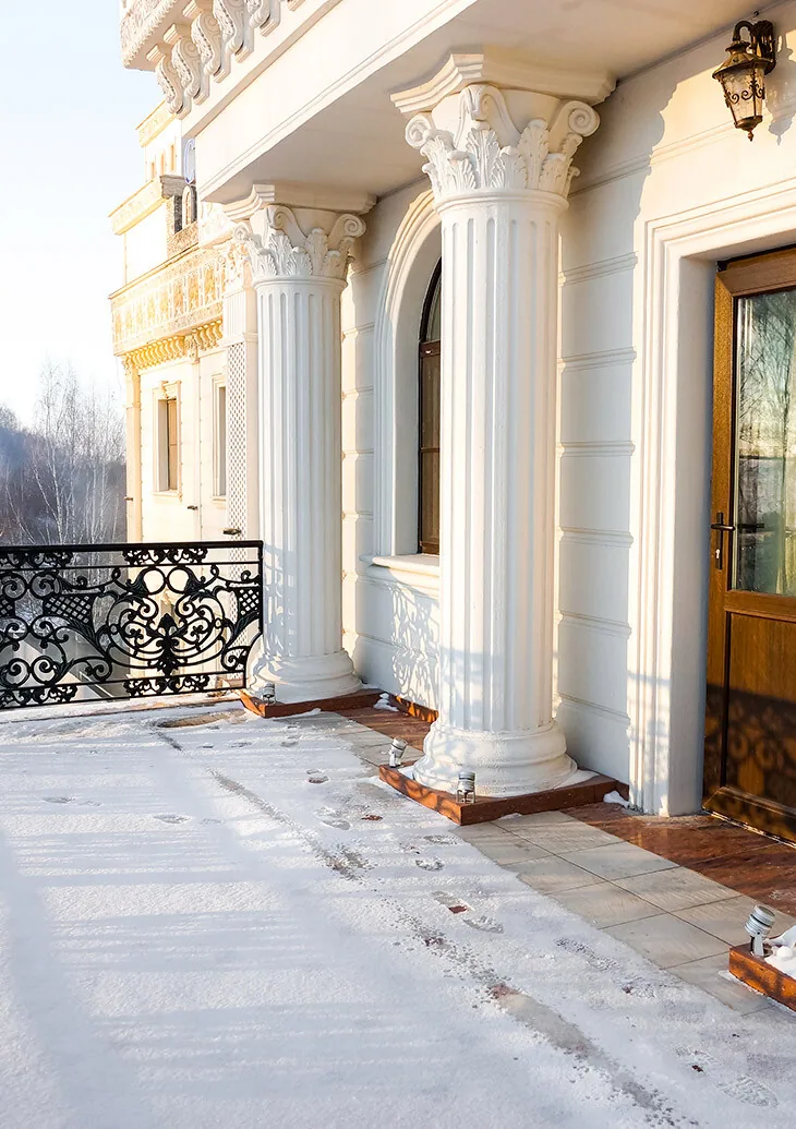 Загородный отель Nabat Palace в Воеводино
